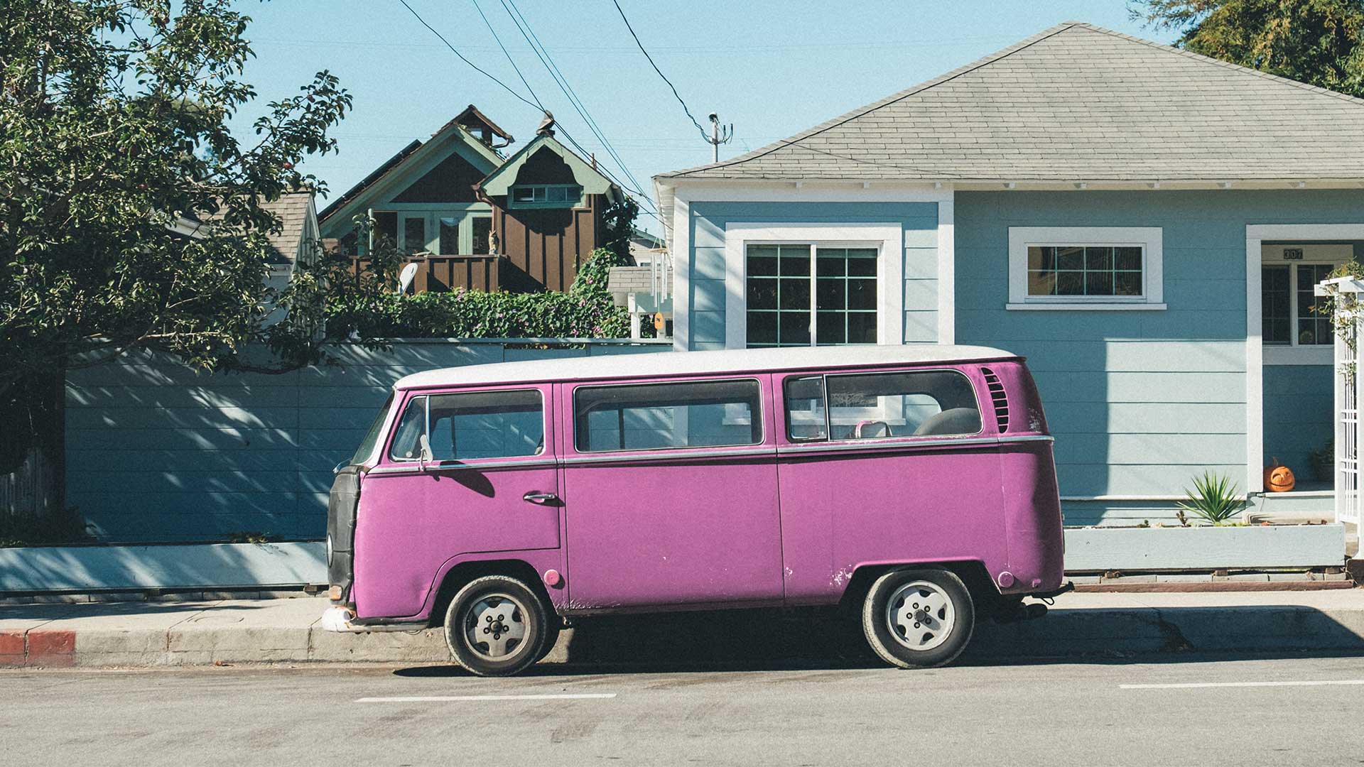 VW campervan pink colorized with Imerge Pro color adjustment effect